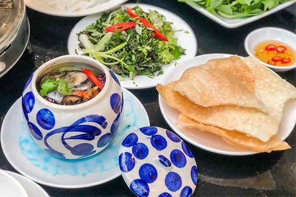 Best Street Food In Tuy Hoa: Ocean Tune eyes