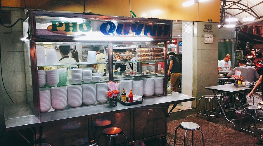 Late-Night Eats In Saigon: Your Ultimate Guide To Midnight Dining
